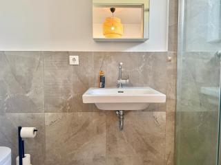 Stylish Apartment with Patio - 3