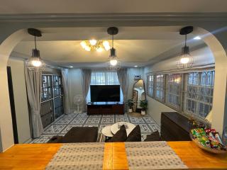 SG Cozy House Patong - 1