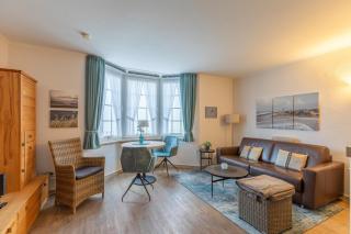 Fischerhus, Ebbe und Flut - 0