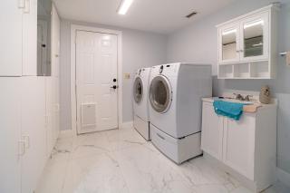 Spacious Orlando Getaway Vacation Home - 9