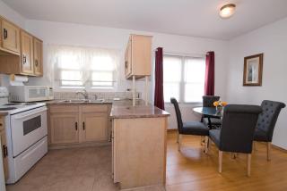 Windsong Guest Apts - 6