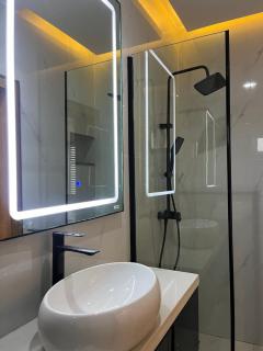 Modern 2 Bed Apartment - VI Lagos - 2