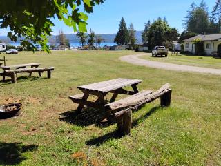 Sunny Shores Sooke Motel & Camping Resort - 3