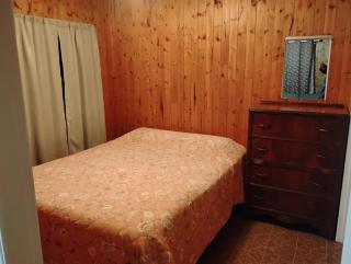 Sunny Shores Sooke Motel & Camping Resort - 1