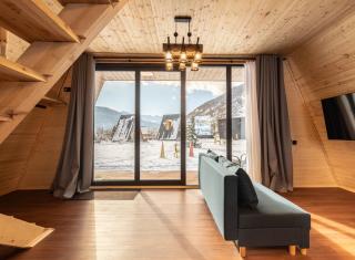 Winterfell Mestia - Premium Chalet Complex & SPA - 3
