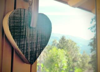 Modernes Chalet mit Terrasse und Parkplatz in den Alpen - 2