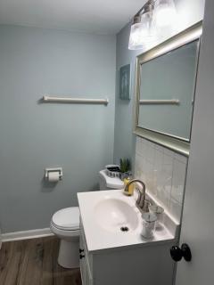 Surf Shack Across from beach with pool - 5