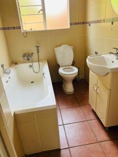 Pelistay in Sandton - 4