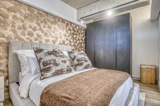 Stylish Sandton Stay with Skyline Views! - 4