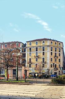 Kademy House-BRIGHT TOP-FLOOR 2-BEDROOM Apartment SHORT WALK TO CENTRAL STATION - Milan - 8