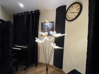 Luxury 1-Bedroom Apartment in Islamabad - 3