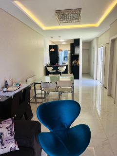 Casa com piscina privativa próxima ao shopping Catuí! - 1