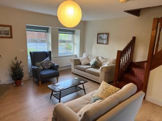 Cozy cottage at the base of Sale and Ling Fell - 8