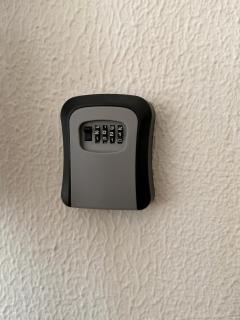 Pool View 1BR Self Check In & Wi-Fi - 6