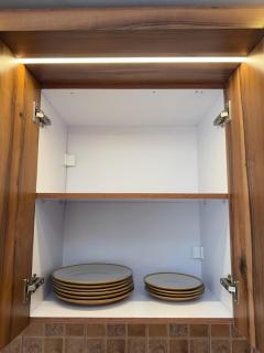 Pool View 1BR Self Check In & Wi-Fi - 3