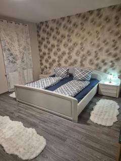 Inna's and Dima's Ferienwohnung - 5