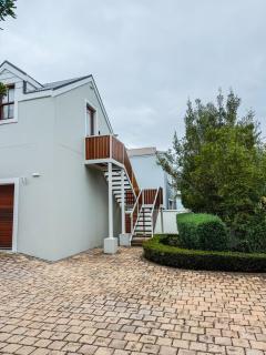 Luxury Loft Coastsl Retreat and River Walk - 5