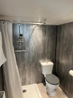 Pitfield Apartments - 3