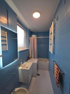 Loga Apartment - 6