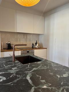 Elegant duplex sur le Cadre Royal au cœur de Sète - 1