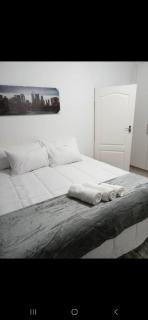 Serene Edge 1 Bedroom at Woodlands! - 8