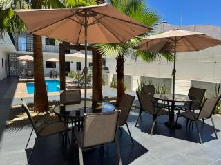 Modern apartment in downtown La Paz, everything walking distance! - 6