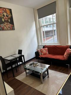 City Centre Apt, Prime location, Sleeps 3 - 3