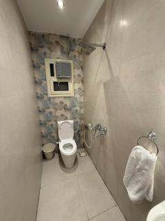 Modern & Cozy Apartment Near Cairo Attractions - 6