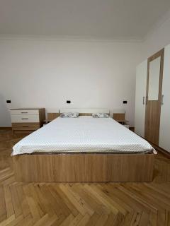 Comfortable Apartment in Gyumri City Center - 8