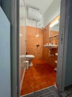 Milto's Rooms - Himare - 5