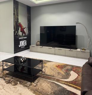 شقة بطابع سينمائي - 1