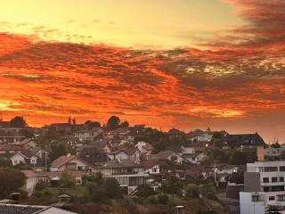 Hermoso departamento familiar con piscinas - 1