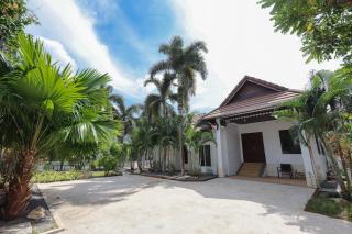 2,5BR Tropical Lakeview Villa I Bangtao Beach - 7