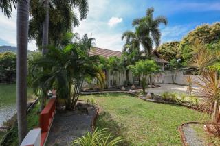 2,5BR Tropical Lakeview Villa I Bangtao Beach - 2