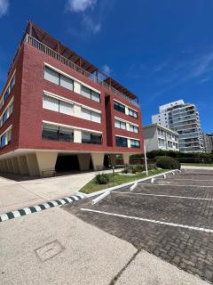 Edificio Carbe Punta del Este - Frente al Mar -parada 2 de la Mansa - 3