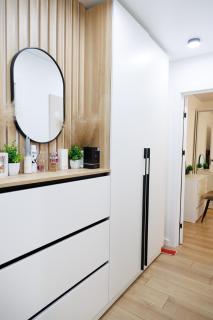 Modern and Comfortable City Centre Apartment - 1