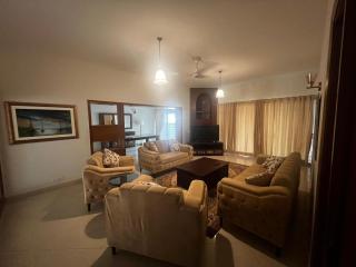 5 Bedroom House for Rent - 6