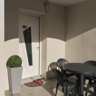 Appartement verdoyant au bord du lac Leman entre Evian et Thonon dans une Villa - 7