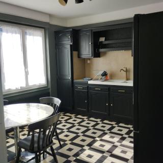 Appartement verdoyant au bord du lac Leman entre Evian et Thonon dans une Villa - 2