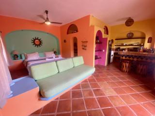 Casa MoJo - Whole house 7BR, heated pool, WiFi - 6