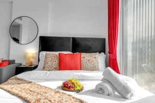 F1 Theme Studio - Next to Ferrari World & Yas Mall - 7