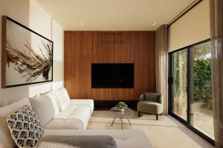 Villa Alia, Your Modern Beachfront Escape - 4