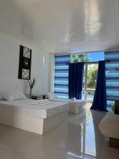 SJLU San Juan Treasures Beach Resort - 8