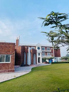 2BHK appartment for privacy secure and save area - 8