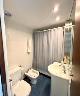 Moderno departamento en muy buena zona - 8