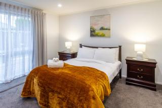 Spacious 3BR with 2 carpark - 7