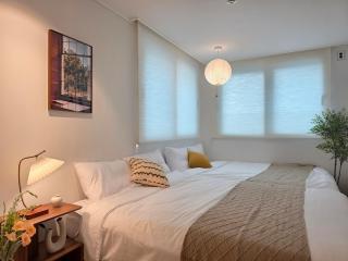 NewOpeningEvent EV Hongdae 10minutes FreeParking 2QBED - 0