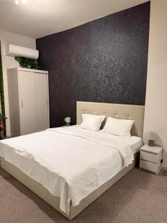 Top Center Apartment Sofia - 3