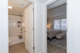 Roark Home Suites - Branson Landing, Gym, Indoor Pool - Branson - 2