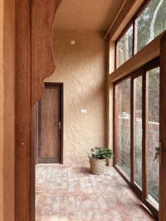 Brand New Sun-lit Mud Brick Private Villa Retreat - 9